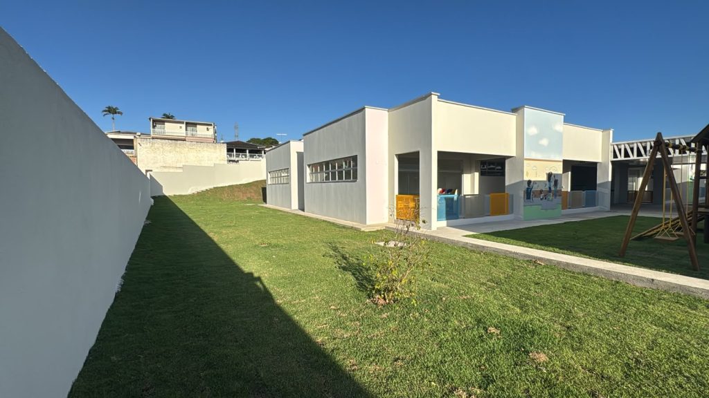 Creche Escola AMEEI — Tipo 01